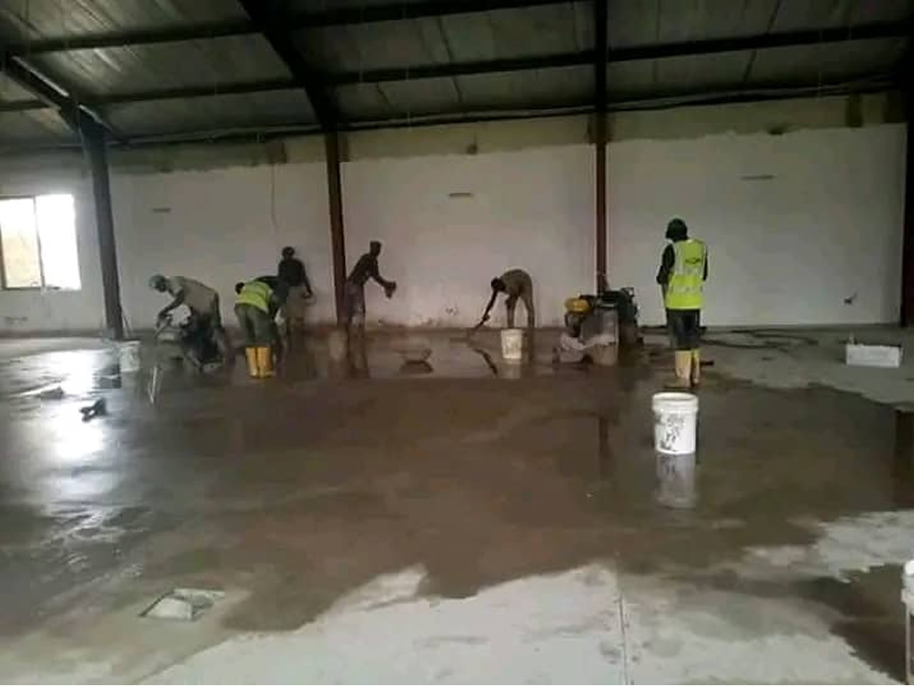 Epoxy floor painting and coating services in Lagos by Royalty Speed Finishing Enterprises